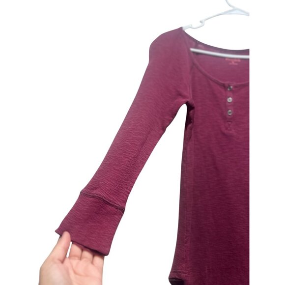 True Vintage Y2K Mudd Henley Top Women Medium Burgundy Bella Swan Twilight Ribbe - Picture 11 of 12